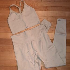 SETactive Oat Milk Leggings